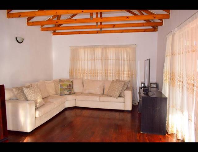 3 BEDROOM HOUSE FOR SALE IN EDLEEN